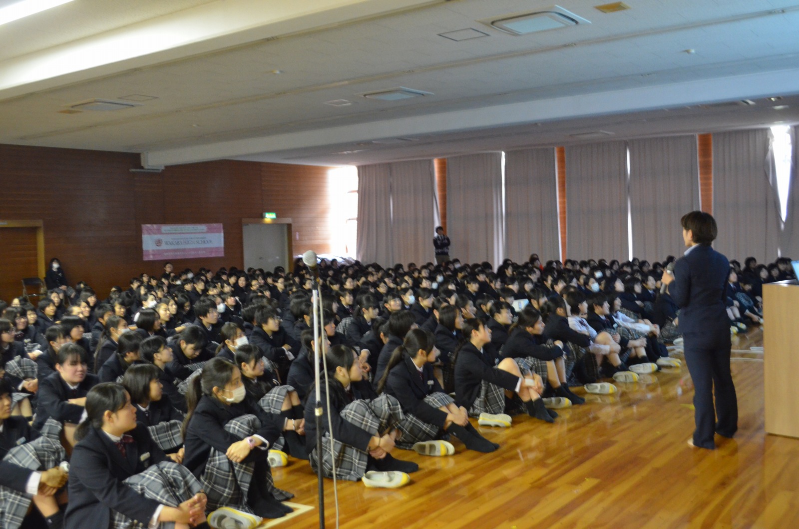 身近に潜む危険に注意！福岡大学附属若葉高等学校